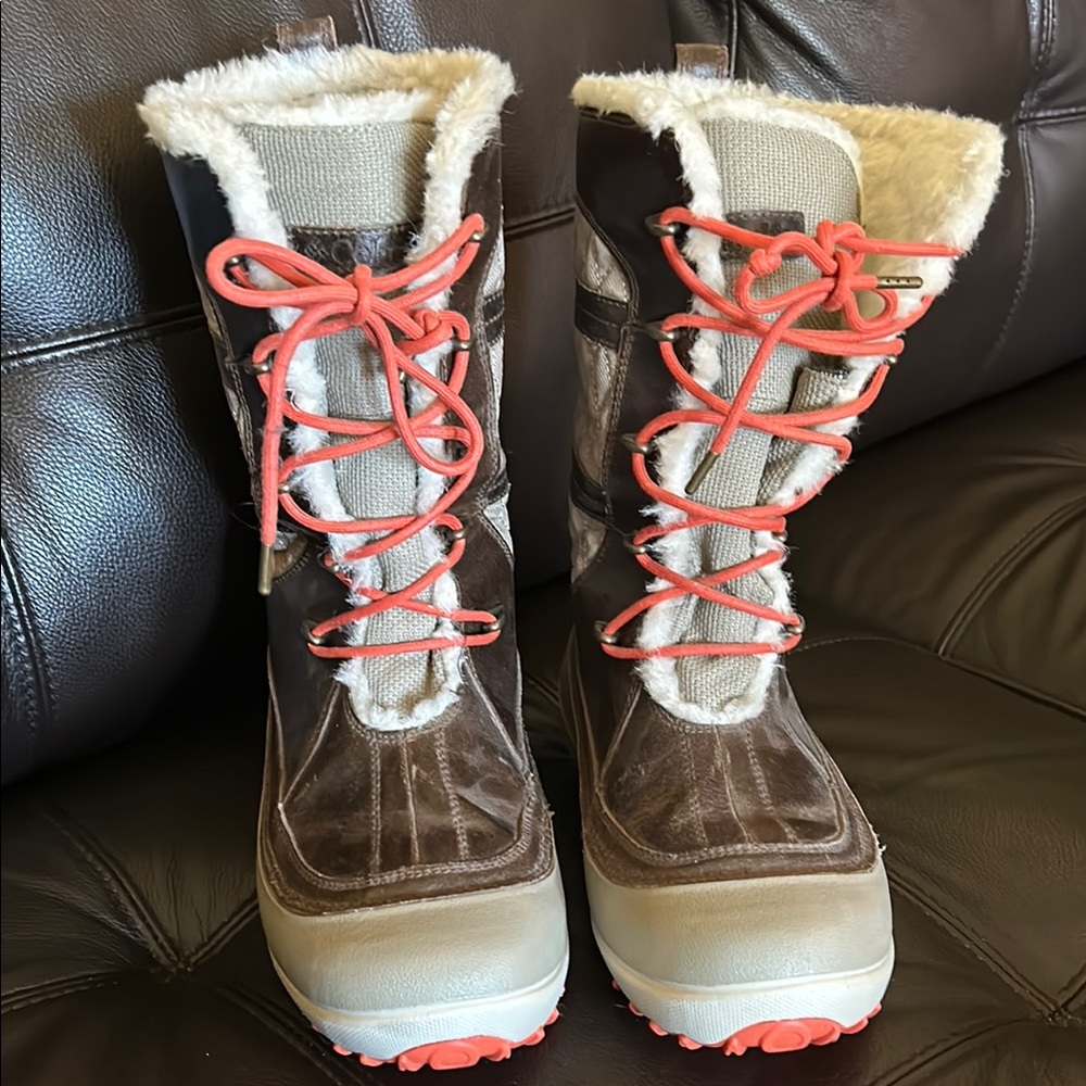 Brown and Cream Lace Up Boots with Fur Lining and Sturdy Sole